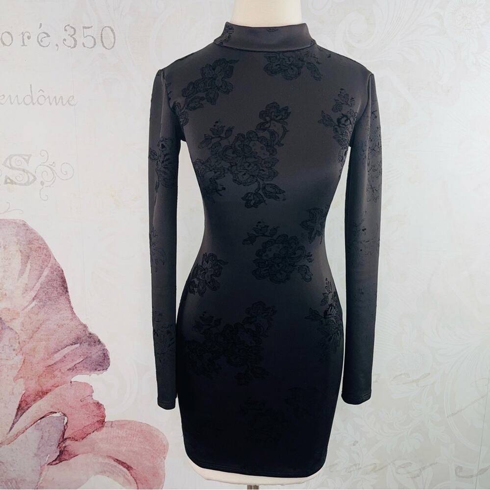 See You Monday Black Open Back Bodycon Long sleeve dress XS